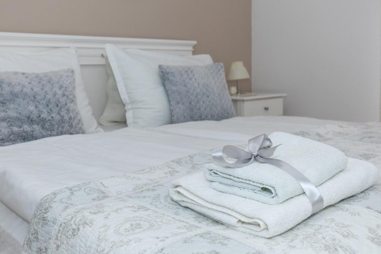 Happy Apartments موستار المظهر الخارجي الصورة